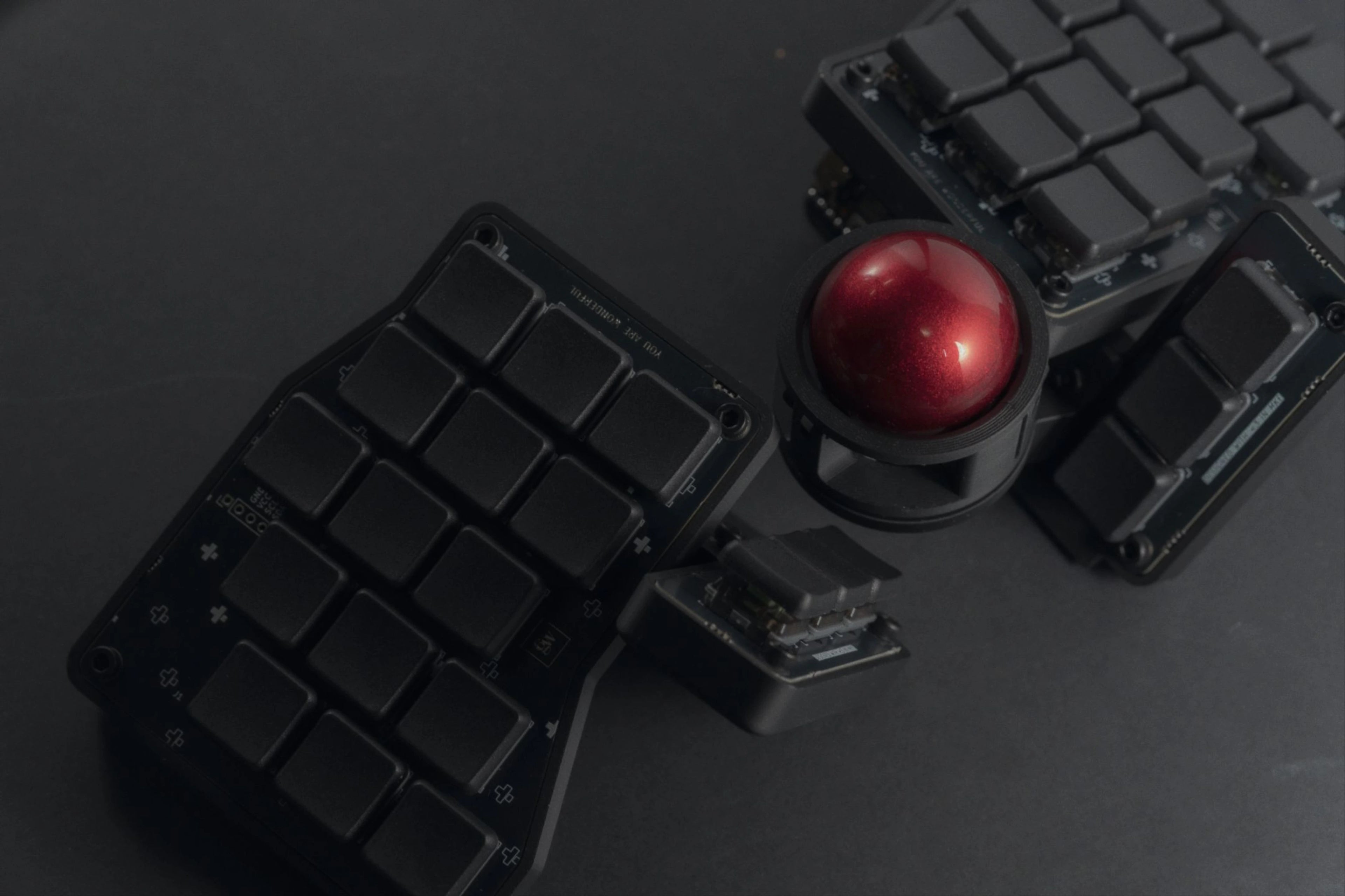 Pre-Order Crosses/Bridges Keyboard - Wireless Edition